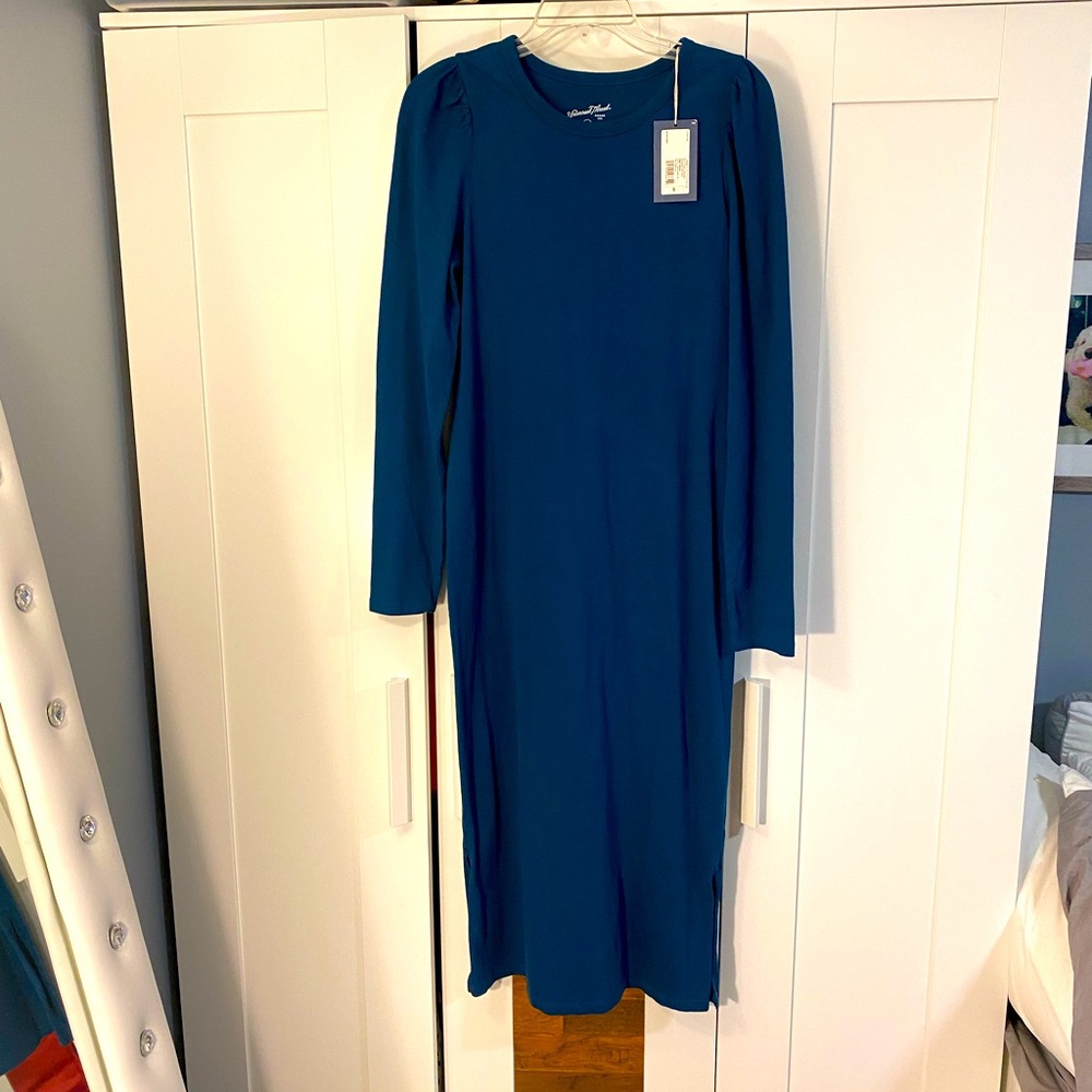 NWT universal thread midi long sleeve shirt dress